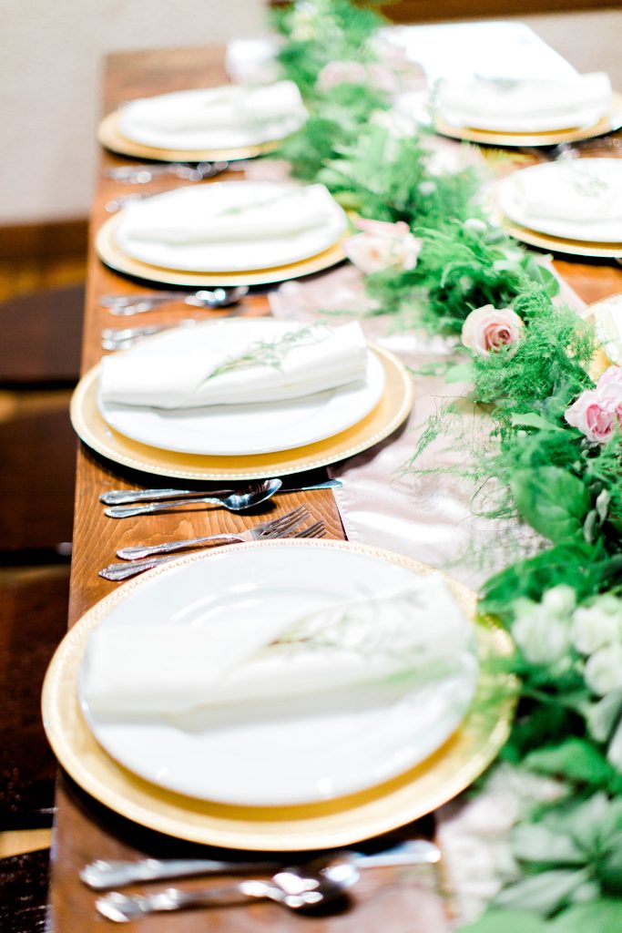 2018 Wedding Floral Forecast – Entwined Events | Florals: Bella Rose Floral & Designs | Photo Credit: Amanda Somerville Photography