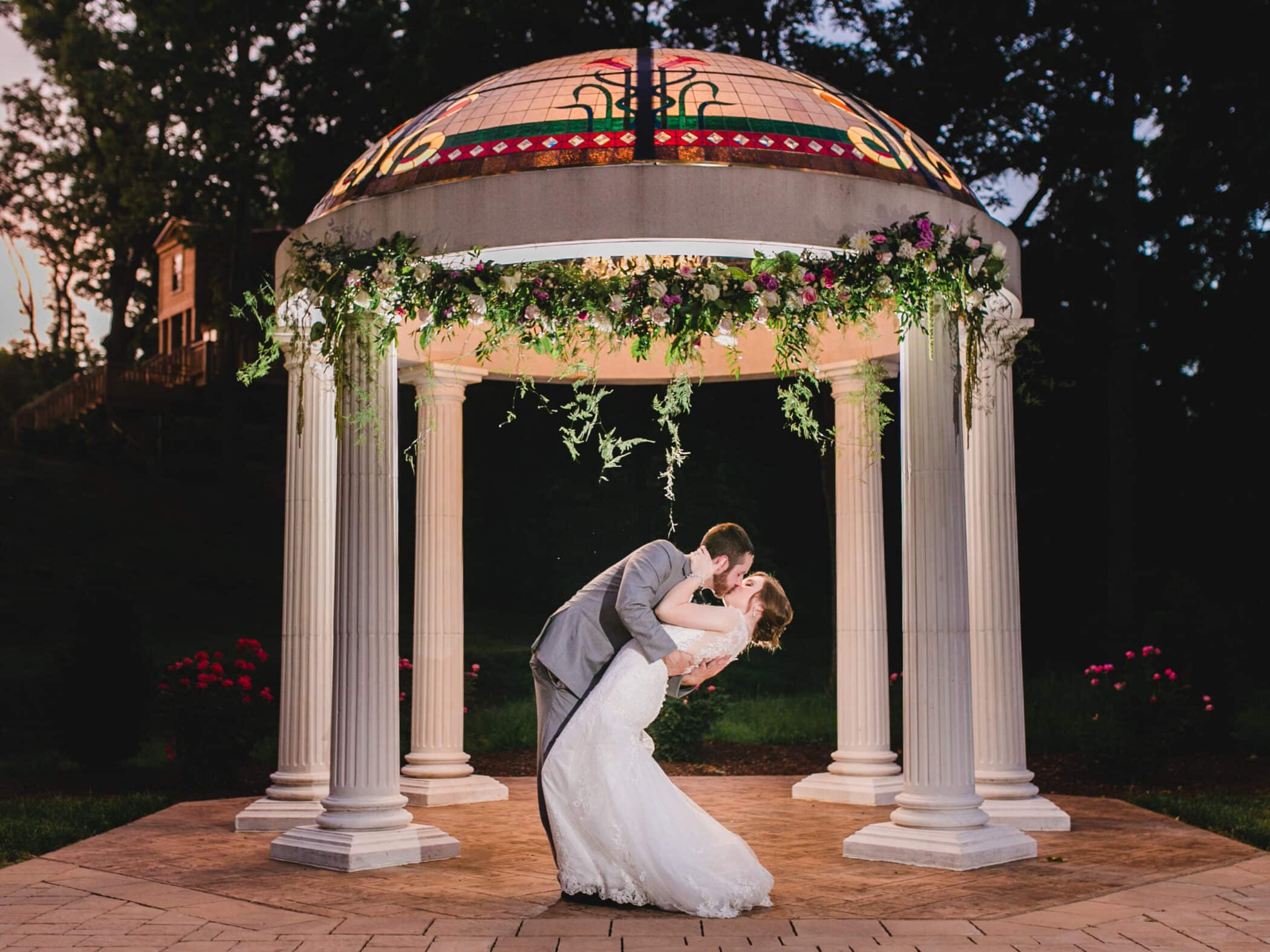 Selecting Your Virginia Wedding Venue | Entwined Events | Venue: Bella Rose Plantation in Lynchburg, VA | Photo Credit: April B Photography