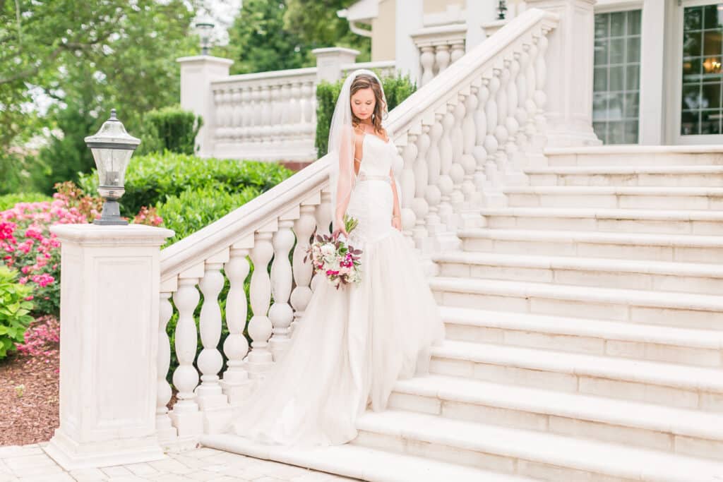 Selecting Your Virginia Wedding Venue | Entwined Events | Venue: The Bedford Columns in Bedford, VA | Photo Credit: Heather Chipps Photography